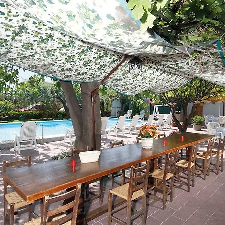 Cristal Hotel