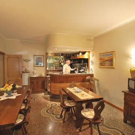 Cristal 3* Pietra Ligure